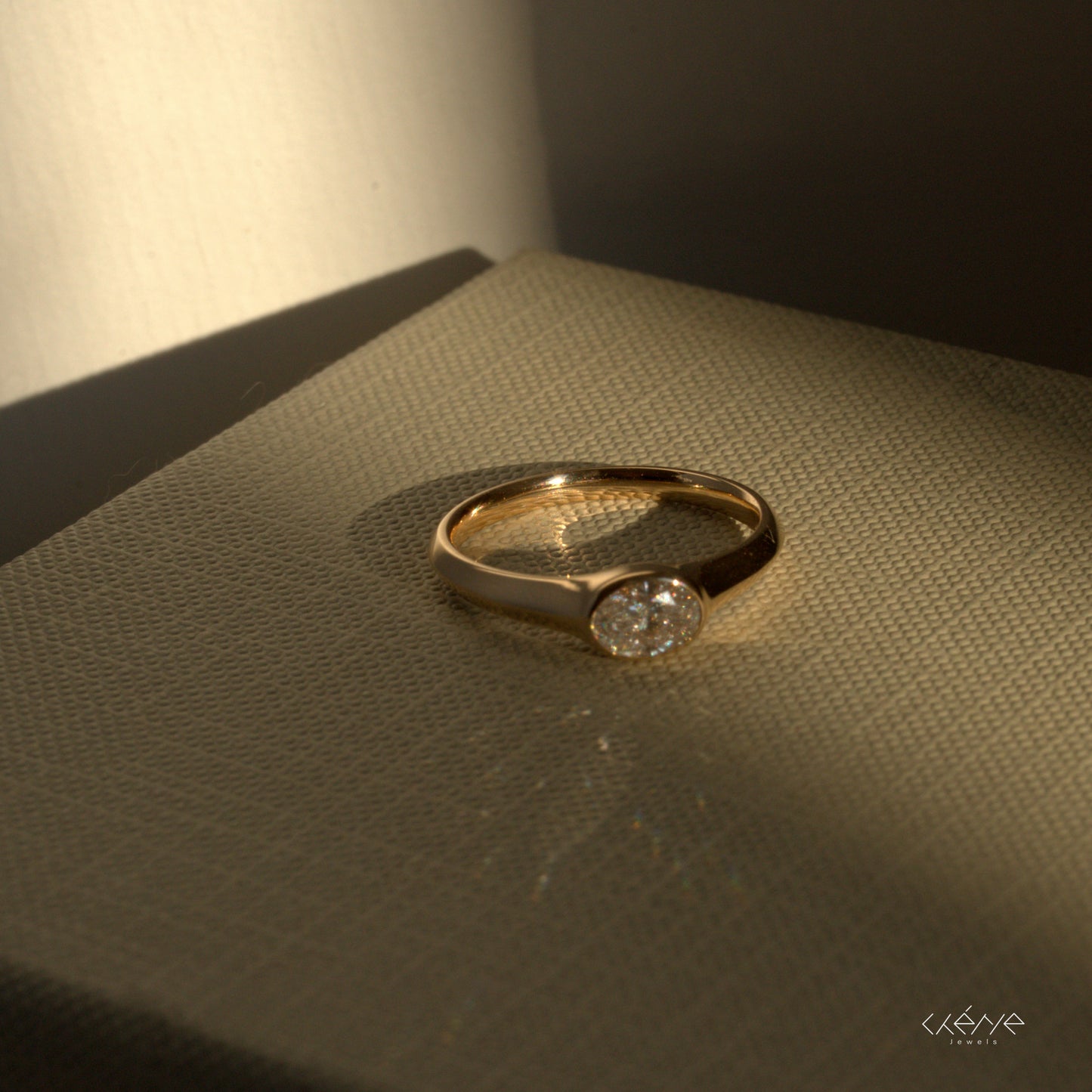 Lab Diamond Collection - 0.50ct Oval Shape Signet Ring