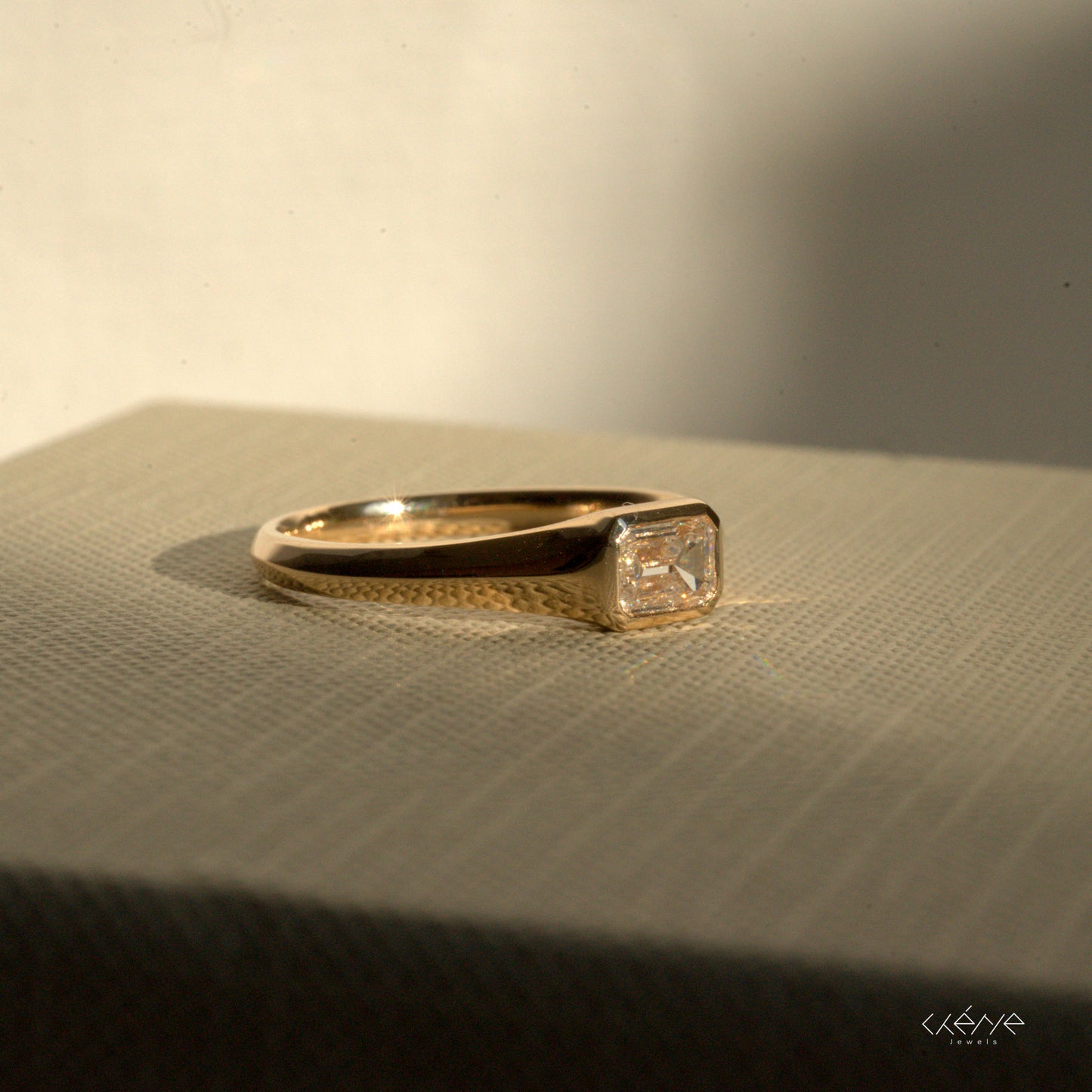 Lab Diamond Collection - 0.50ct Emerald Cut Signet Ring