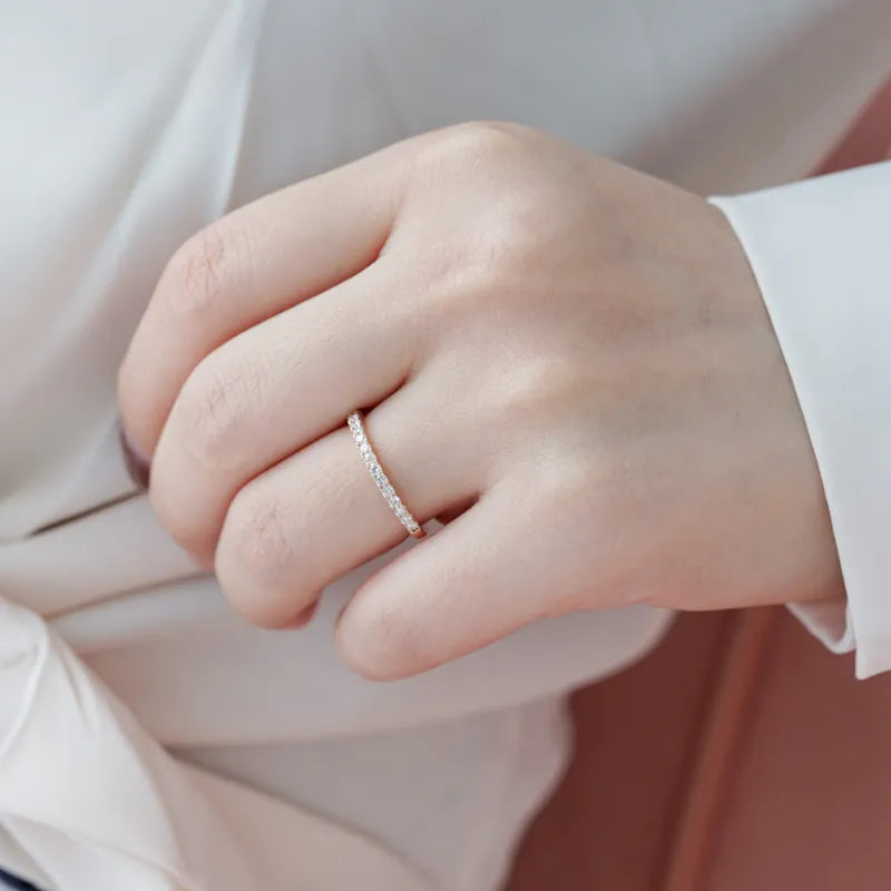 Full Eternity Round Diamond Pave Band 全圍石微鑲鑽石線戒