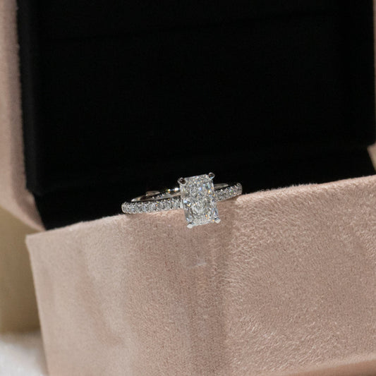 Lab Diamond Collection - 1ct Radiant Cut Diamond with Pave Band