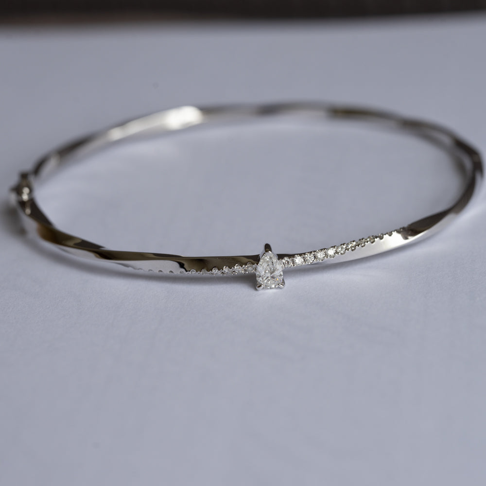 Twist Bangle with Pear Shape Diamond