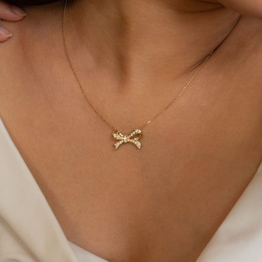 Ribbon Diamond Necklace