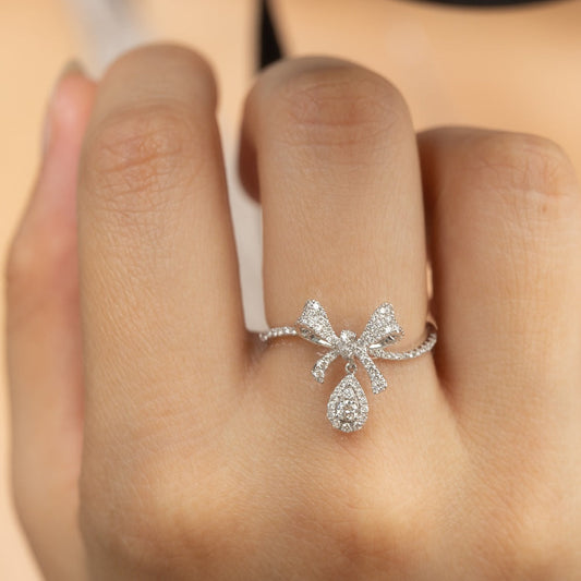 Ribbon Diamond Drop Ring