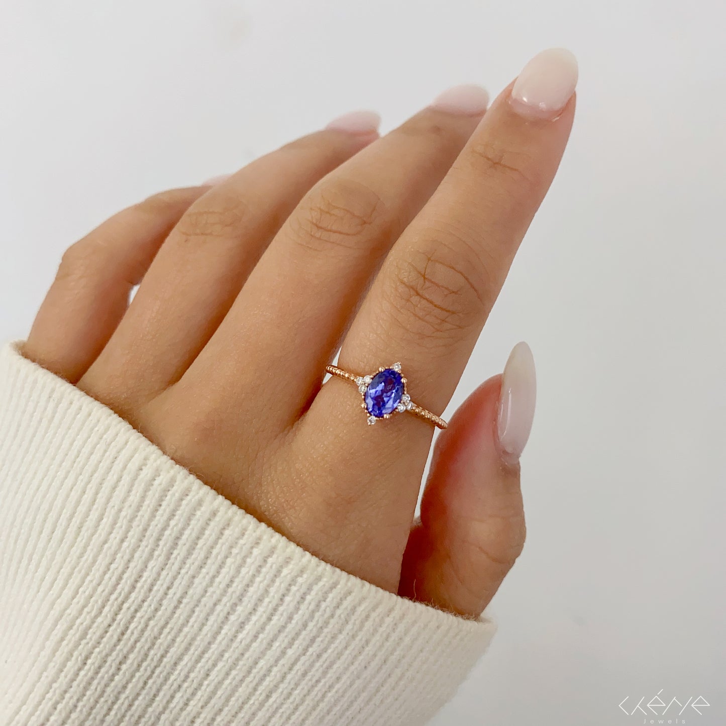 Cordelia - Tanzanite Ring