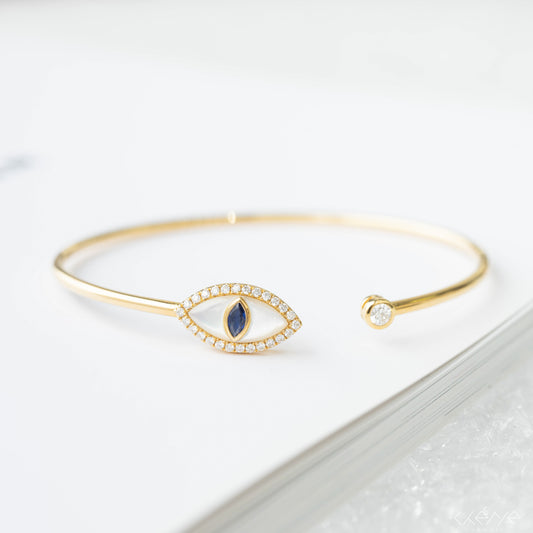 Cat Eye Mother-of-Pearl Sapphire Bangle