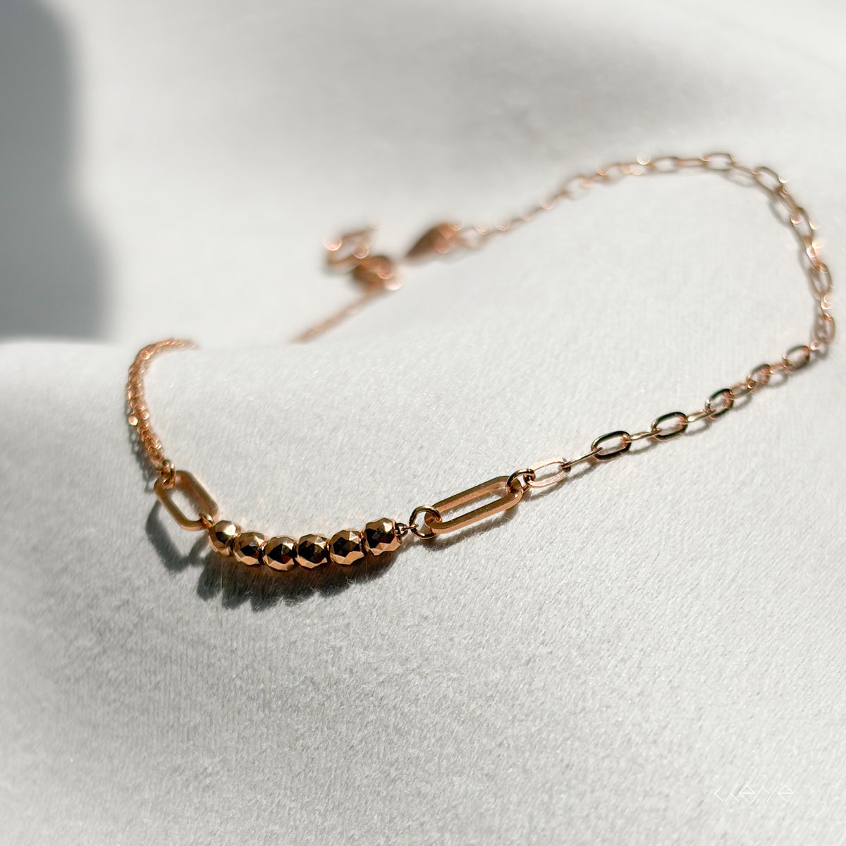 Mini Paperclip and Gold Beads Bracelet 18K Gold