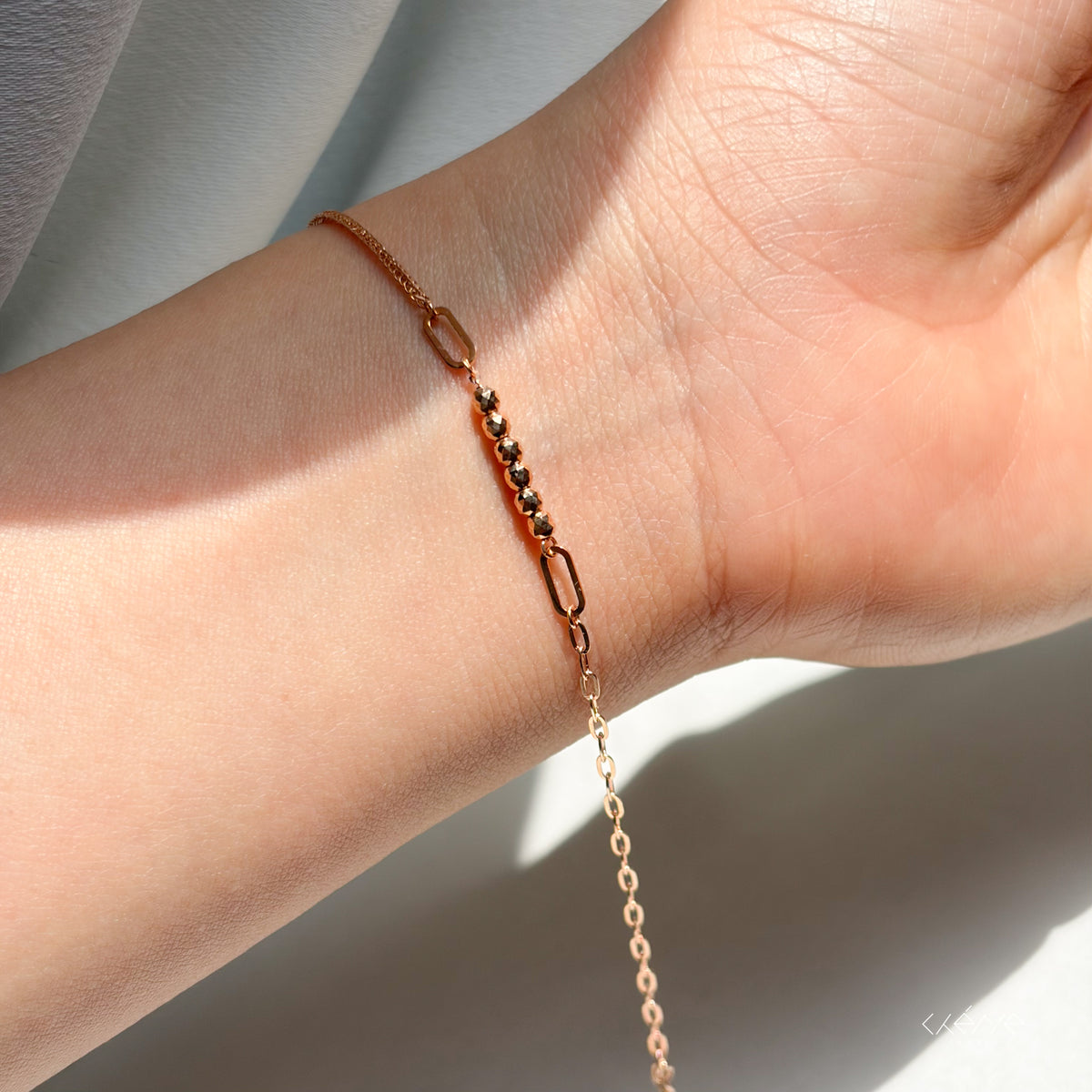 Mini Paperclip and Gold Beads Bracelet 18K Gold