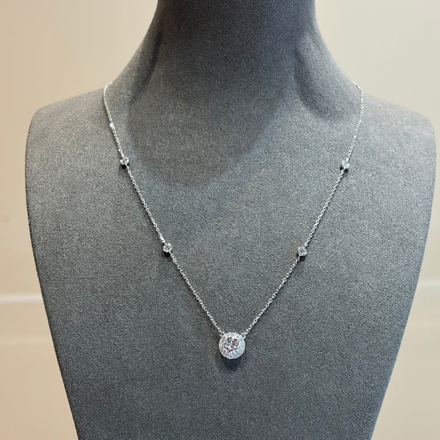 Lab Diamond Collection - Round Shape Halo Necklace