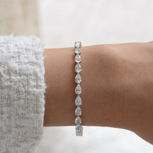Lab Diamond Collection - Pear Shape Diamond Tennis Bracelet
